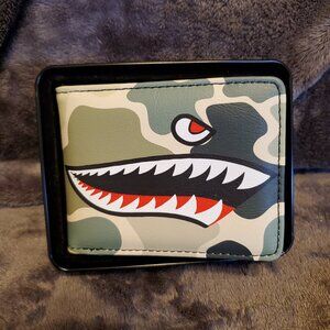 Buckle-Down Bi-Fold Wallet - Warhawk Shark Face Camo Olive NEW with Tin